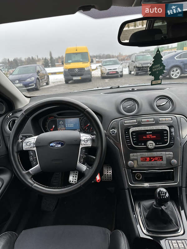 Универсал Ford Mondeo 2010 в Ровно