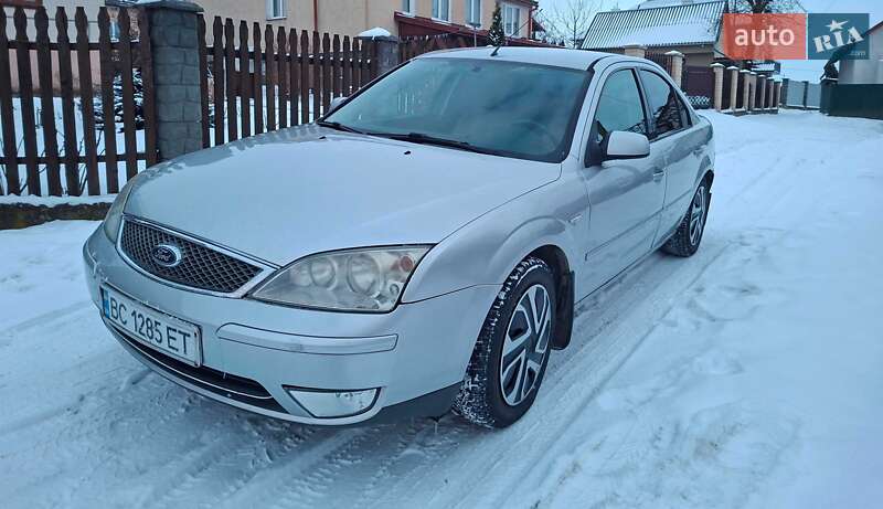 Седан Ford Mondeo 2004 в Мостиске