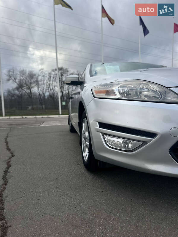 Лифтбек Ford Mondeo 2011 в Запорожье фото 9 Лифтбек Ford Mondeo 2011 в Запорожье