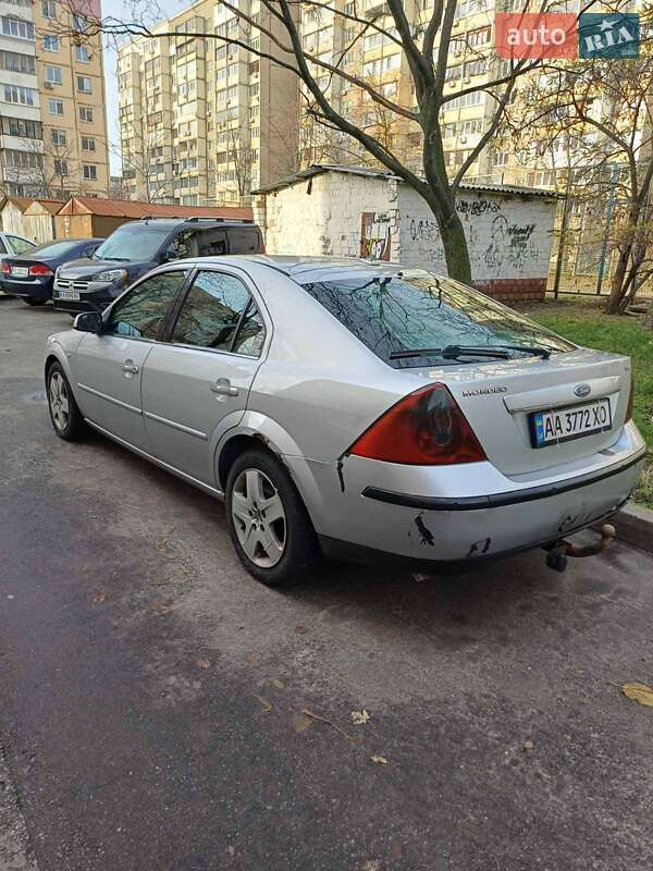 Седан Ford Mondeo 2005 в Киеве