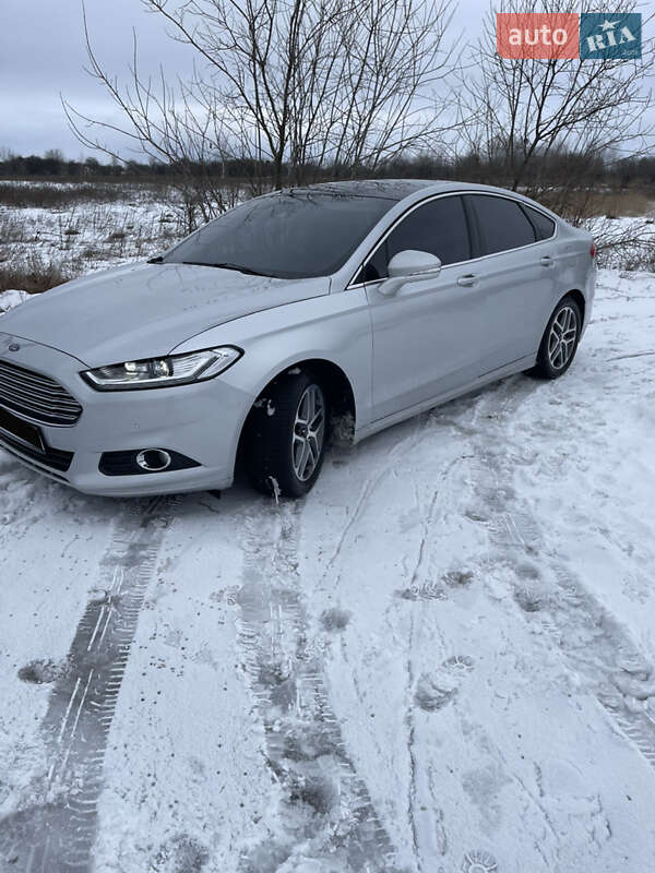 Седан Ford Mondeo 2015 в Киеве фото 8 Седан Ford Mondeo 2015 в Киеве