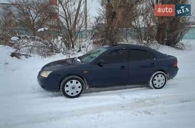 Ліфтбек Ford Mondeo 2001 в Рівному