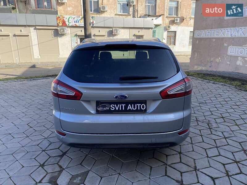 Універсал Ford Mondeo 2014 в Миколаєві