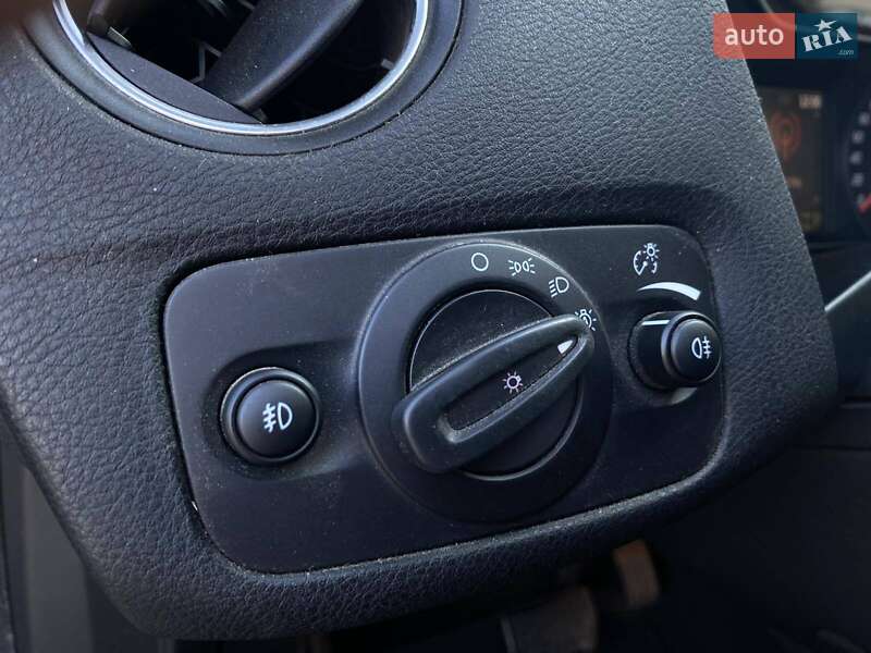 Універсал Ford Mondeo 2014 в Миколаєві