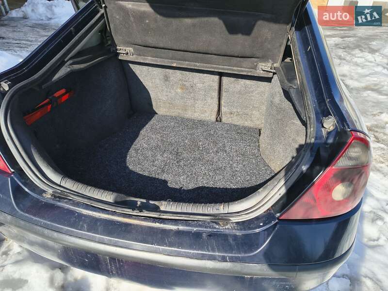 Ліфтбек Ford Mondeo 2005 в Бердичеві