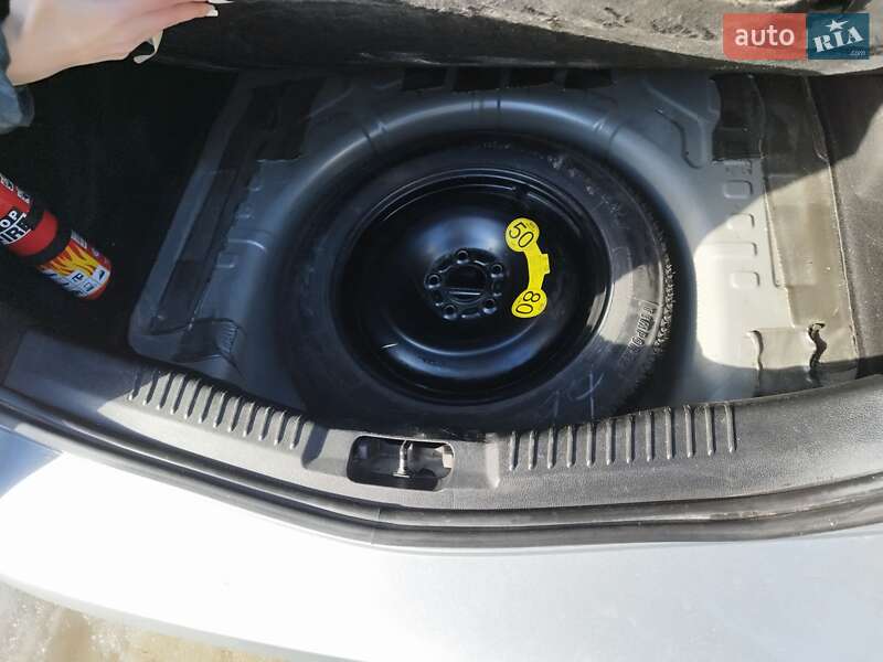 Седан Ford Mondeo 2013 в Житомире