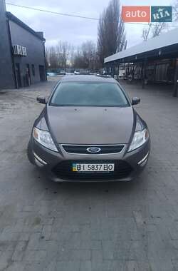 Седан Ford Mondeo 2012 в Лубнах