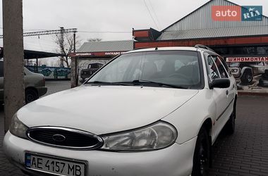 Універсал Ford Mondeo 1998 в Покрові