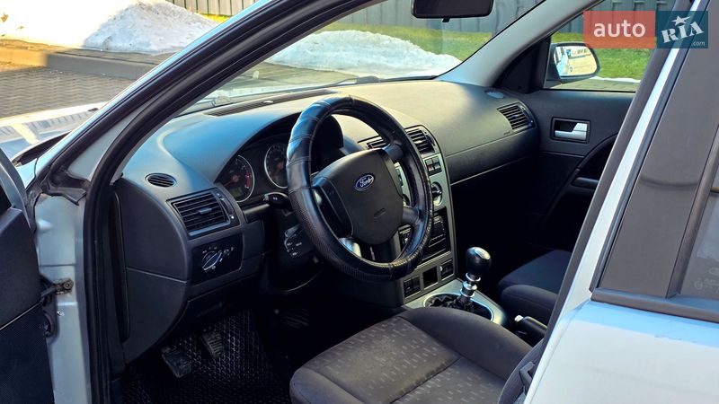 Універсал Ford Mondeo 2001 в Луцьку