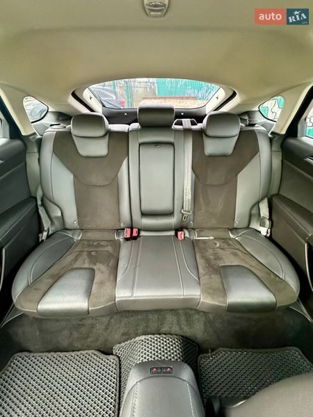 Седан Ford Mondeo 2016 в Киеве