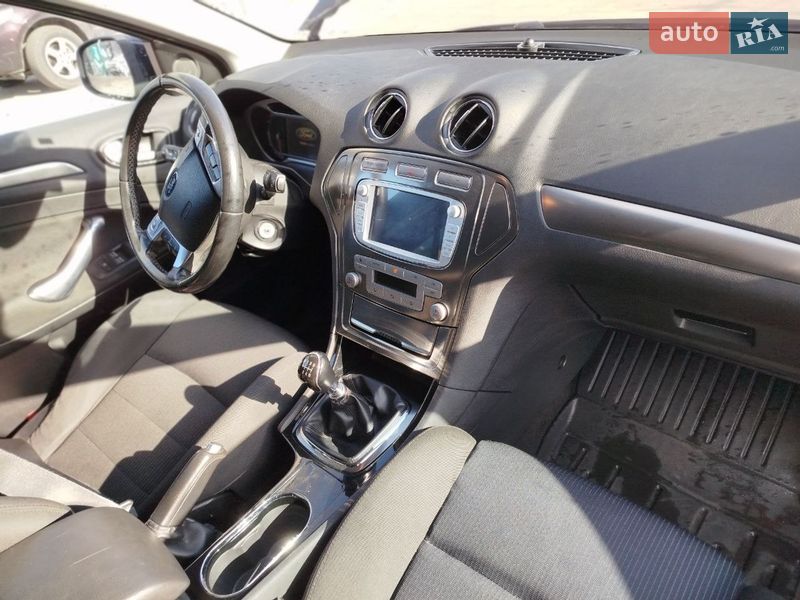 Лифтбек Ford Mondeo 2008 в Запорожье