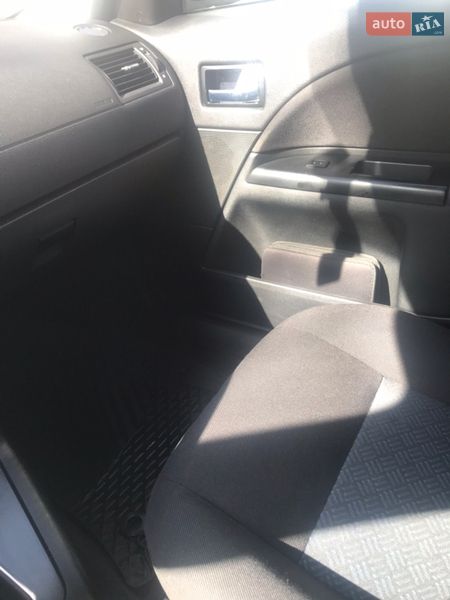Седан Ford Mondeo 2006 в Ямполі