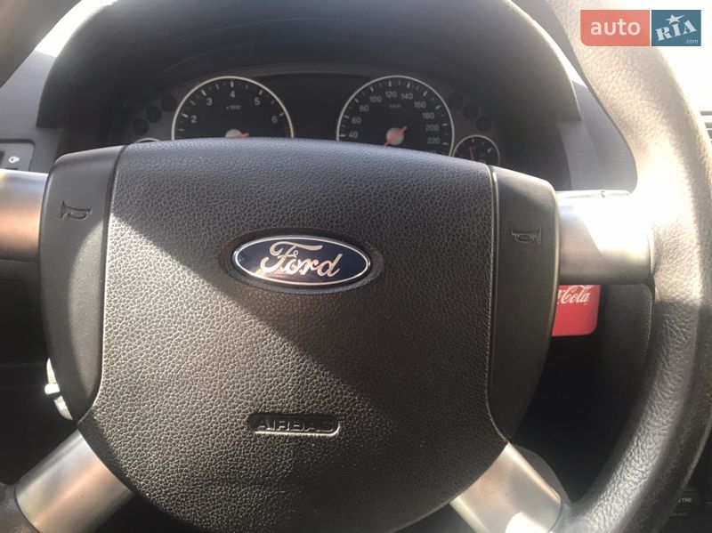 Седан Ford Mondeo 2006 в Ямполі