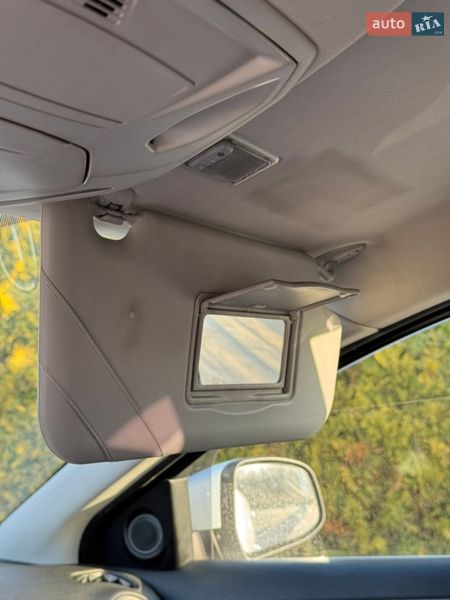 Седан Ford Mondeo 2012 в Стрию