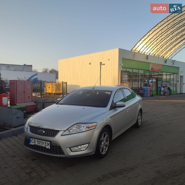 Седан Ford Mondeo 2010 в Чернігові
