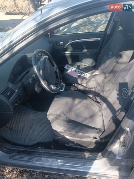 Седан Ford Mondeo 2006 в Днепре