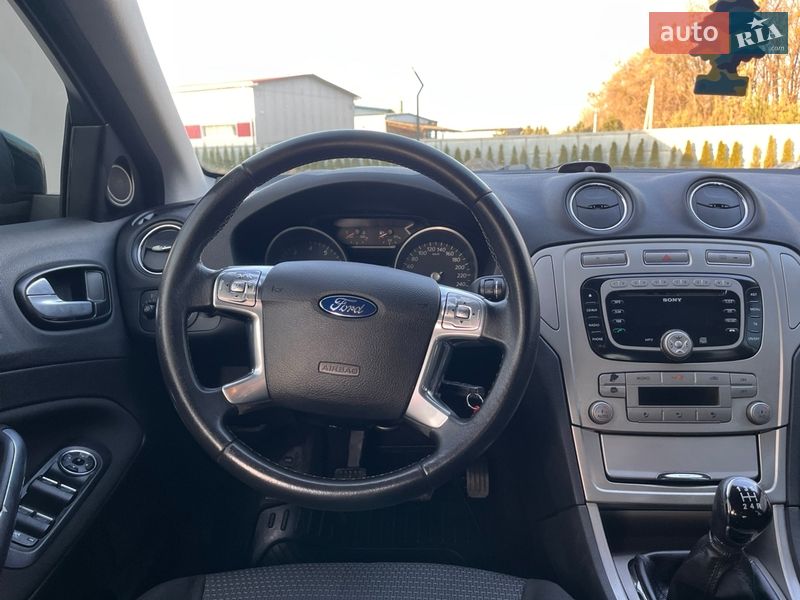 Лифтбек Ford Mondeo 2008 в Луцке