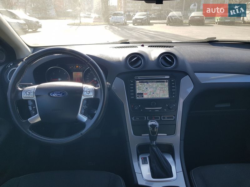Универсал Ford Mondeo 2013 в Ровно