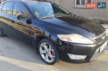 Седан Ford Mondeo 2007 в Воловце