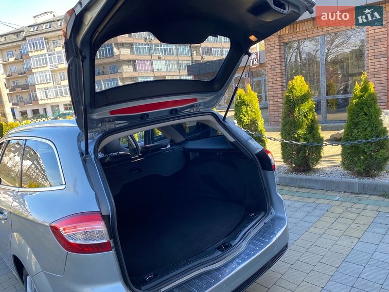 Універсал Ford Mondeo 2013 в Львові