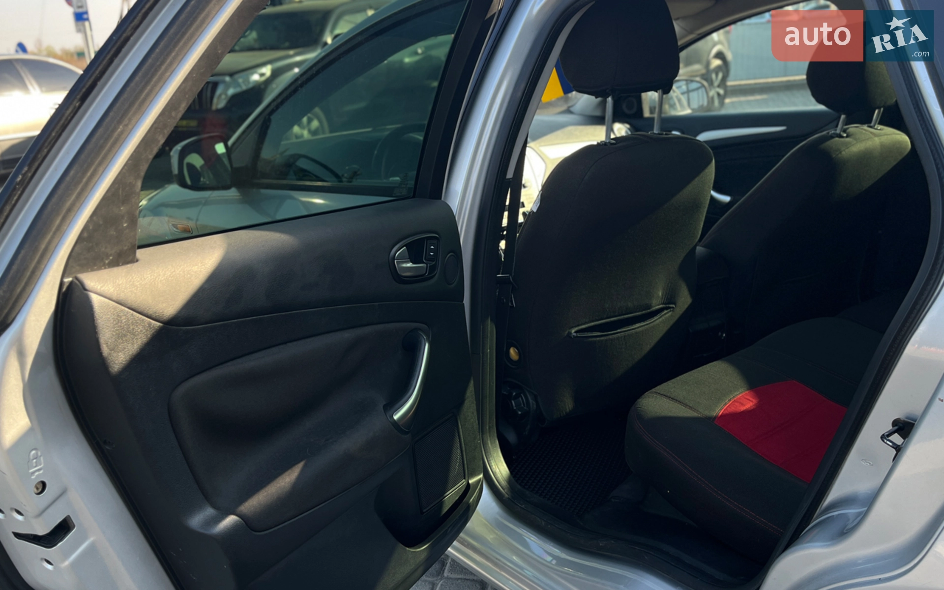2010 Ford Mondeo - мініатюра 21