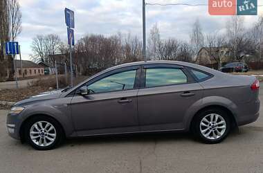 Седан Ford Mondeo 2012 в Чернигове