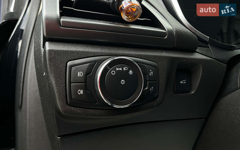 Седан Ford Mondeo 2018 в Коломые