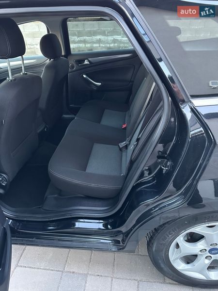 Універсал Ford Mondeo 2012 в Рівному