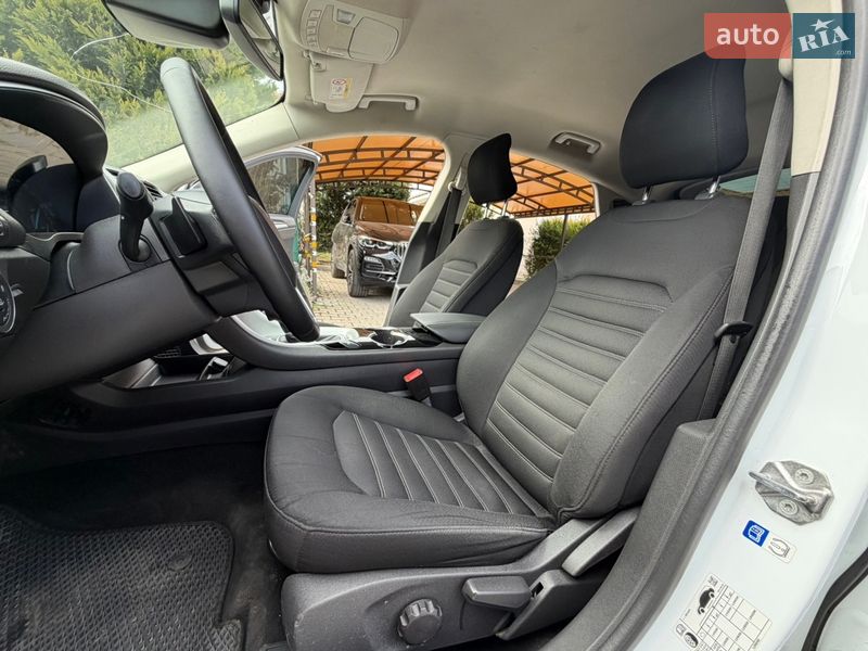 Лифтбек Ford Mondeo 2017 в Одессе фото 32 Лифтбек Ford Mondeo 2017 в Одессе