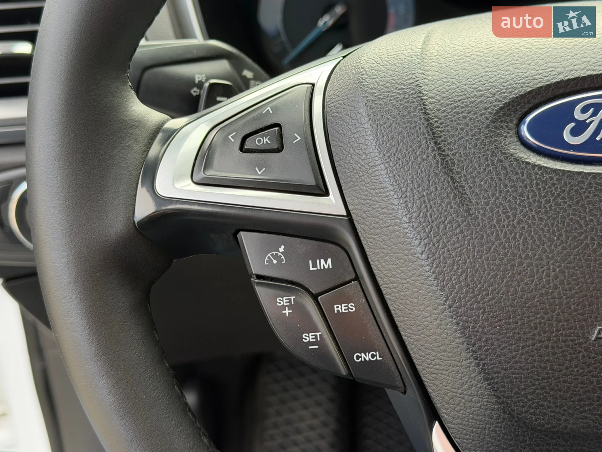 2017 Ford Mondeo - мініатюра 42