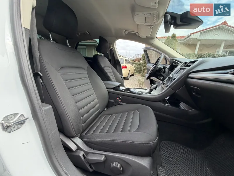 Ford Mondeo 2017 VIN WF0EXXWPCEHJ88817 фото оголошення 47 з 92