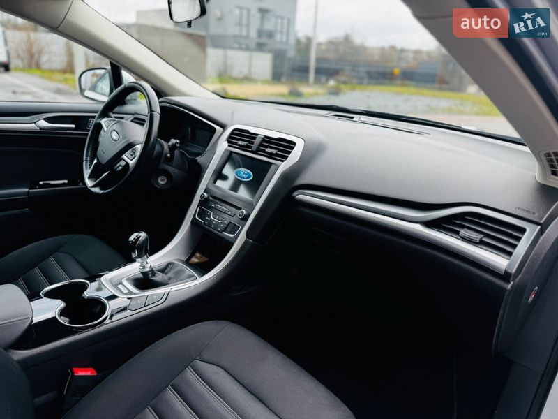 Универсал Ford Mondeo 2016 в Здолбунове