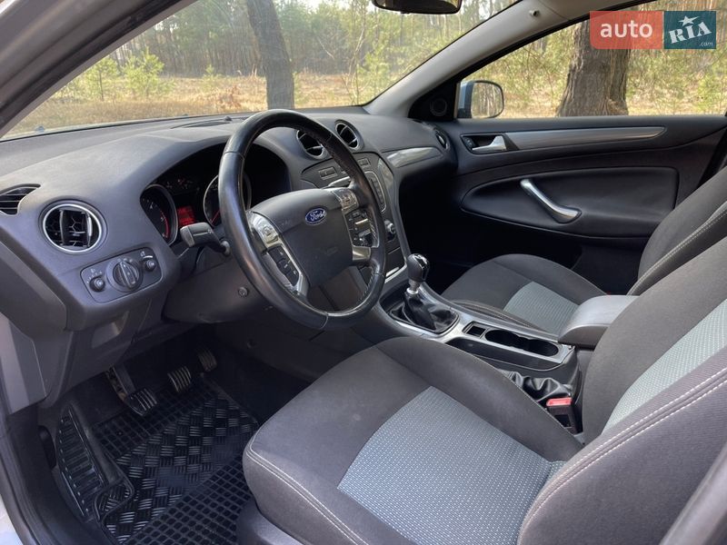 Седан Ford Mondeo 2014 в Славуті фото 69 Седан Ford Mondeo 2014 в Славуті