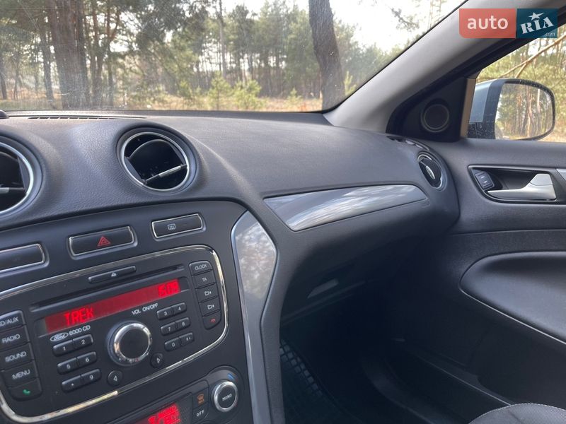 Седан Ford Mondeo 2014 в Славуті фото 96 Седан Ford Mondeo 2014 в Славуті