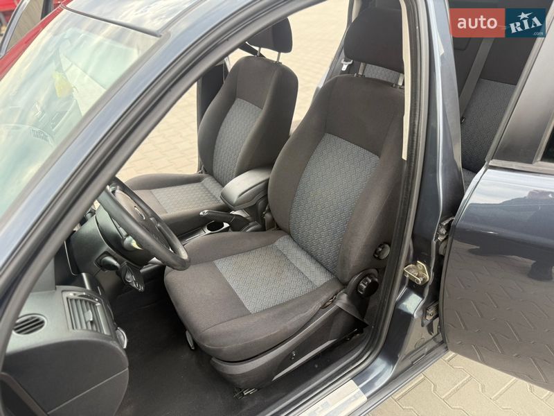 Лифтбек Ford Mondeo 2007 в Черновцах