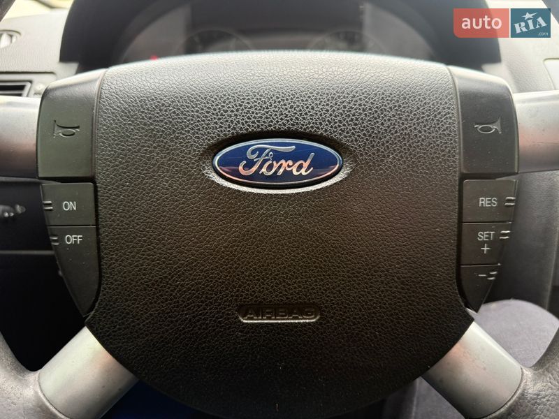 Лифтбек Ford Mondeo 2007 в Черновцах