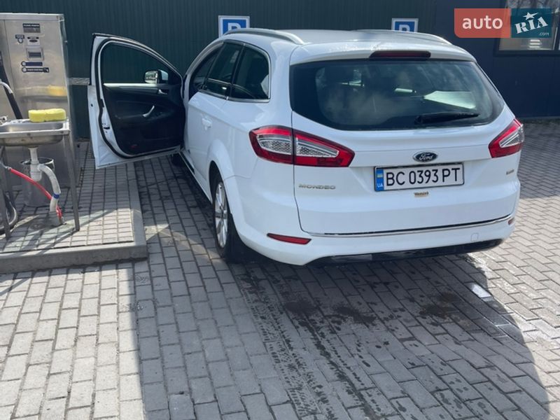 Ford Mondeo 2013