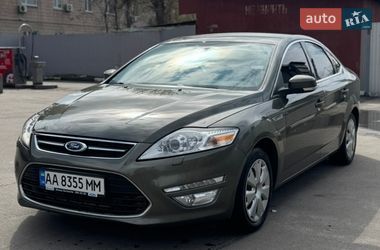 Седан Ford Mondeo 2013 в Киеве