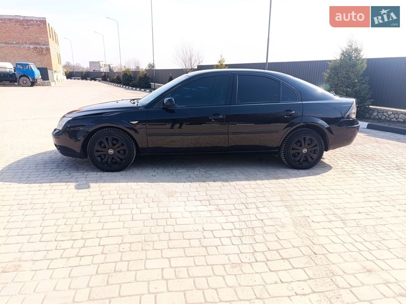 Лифтбек Ford Mondeo 2002 в Тернополе