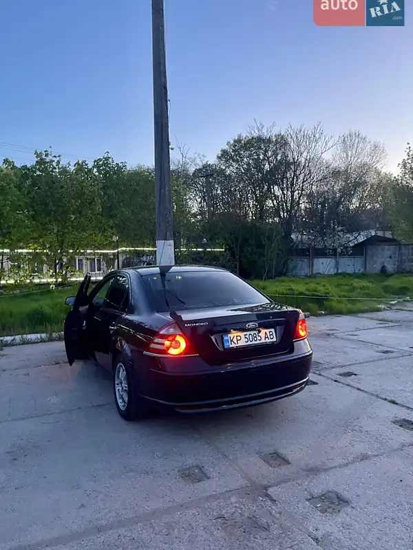 Ford Mondeo