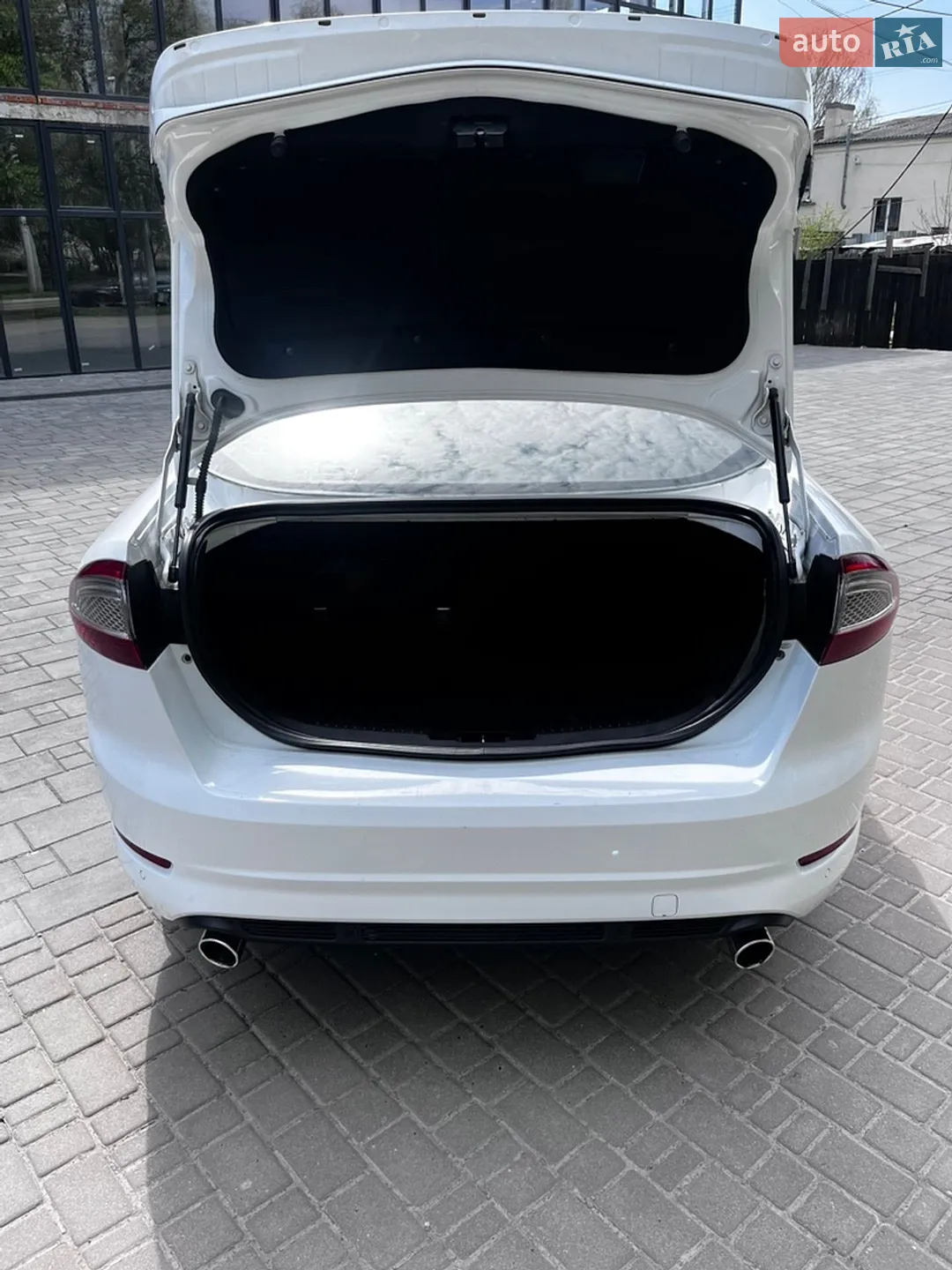2011 Ford Mondeo - мініатюра 13
