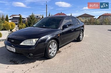 Лифтбек Ford Mondeo 2001 в Городенке