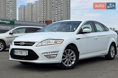 Седан Ford Mondeo 2011 в Киеве