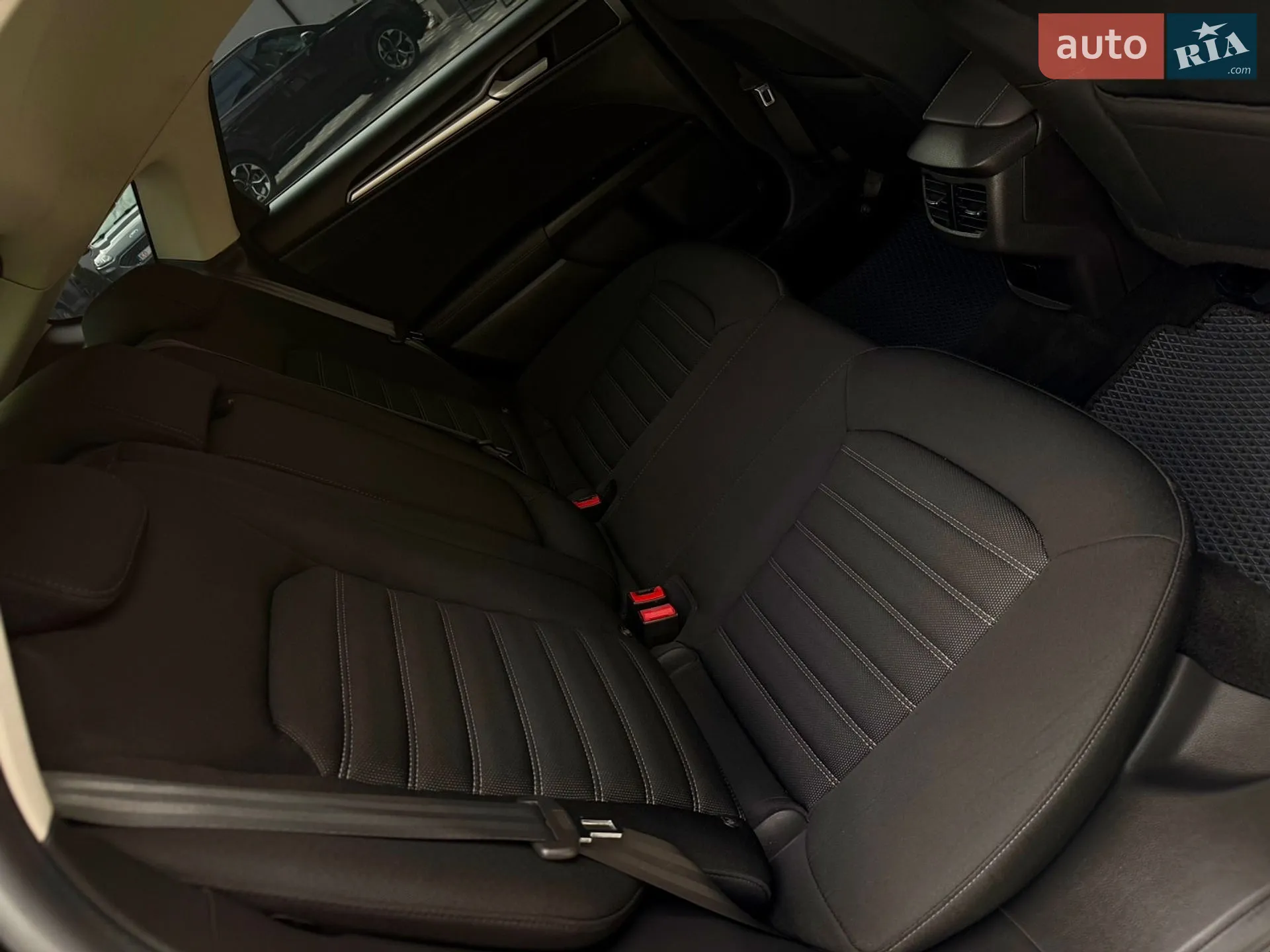 2018 Ford Mondeo - мініатюра 42