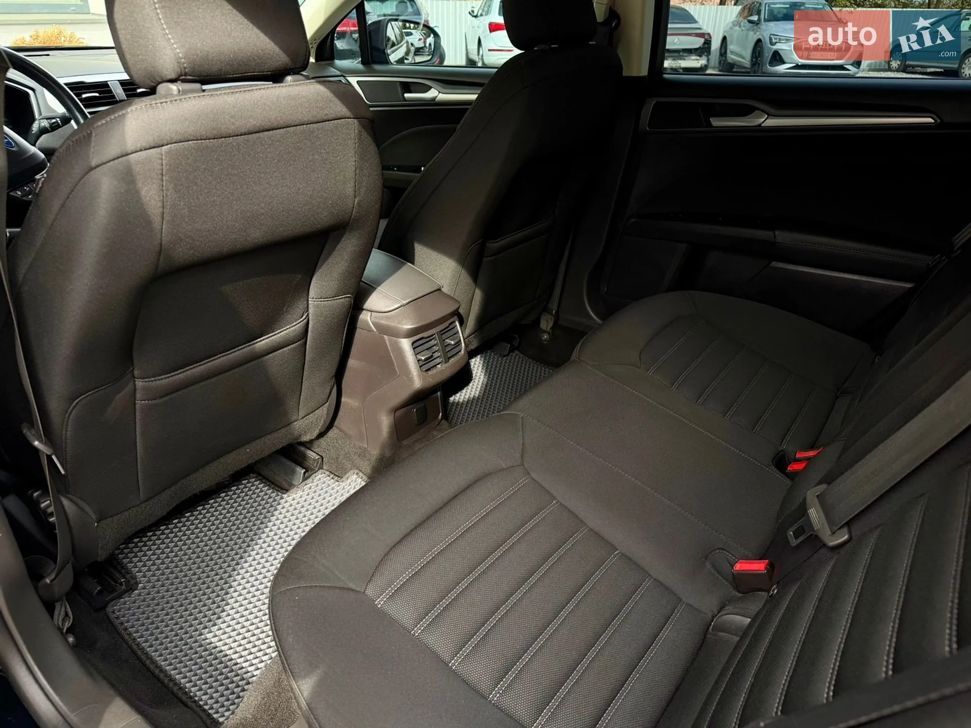 2018 Ford Mondeo - мініатюра 47