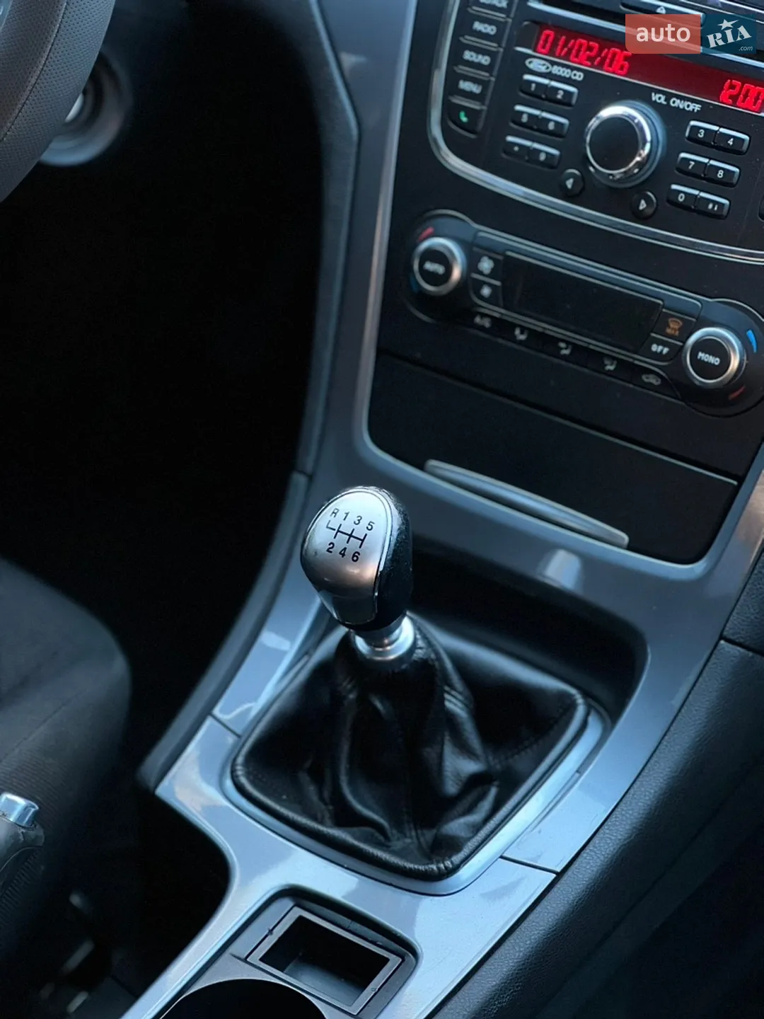 2014 Ford Mondeo - мініатюра 11