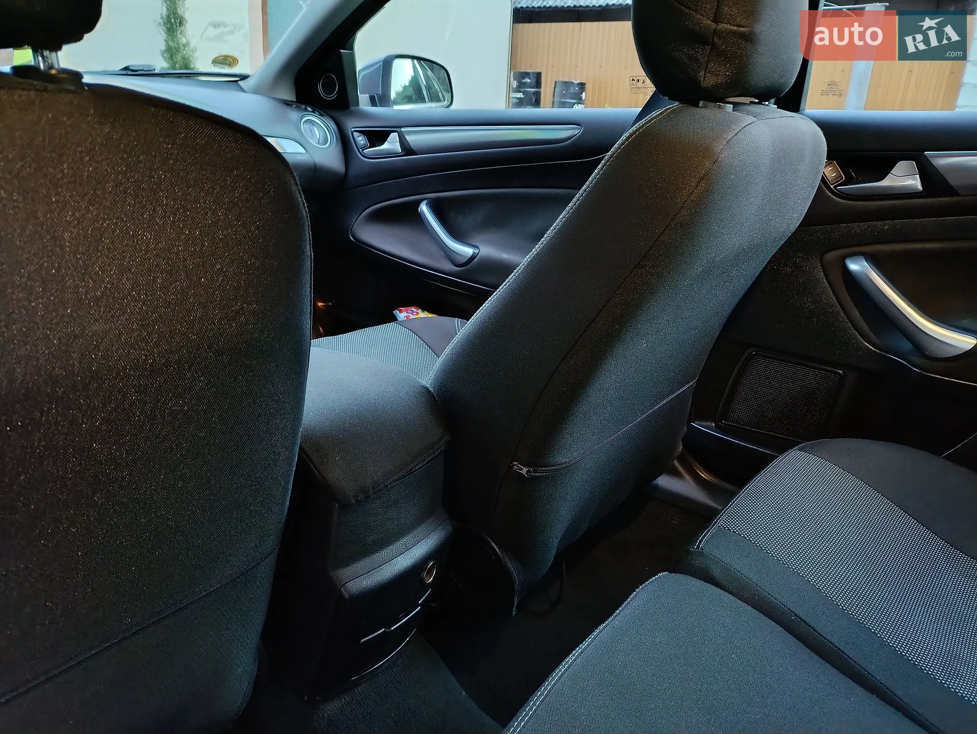 2011 Ford Mondeo - мініатюра 19