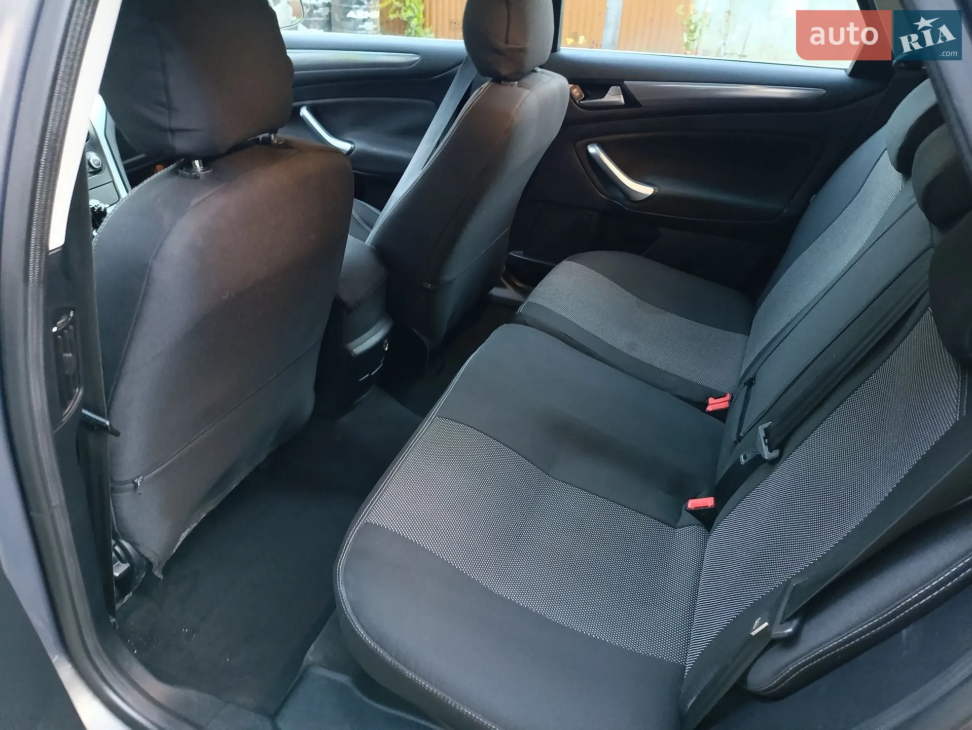 2011 Ford Mondeo - мініатюра 18
