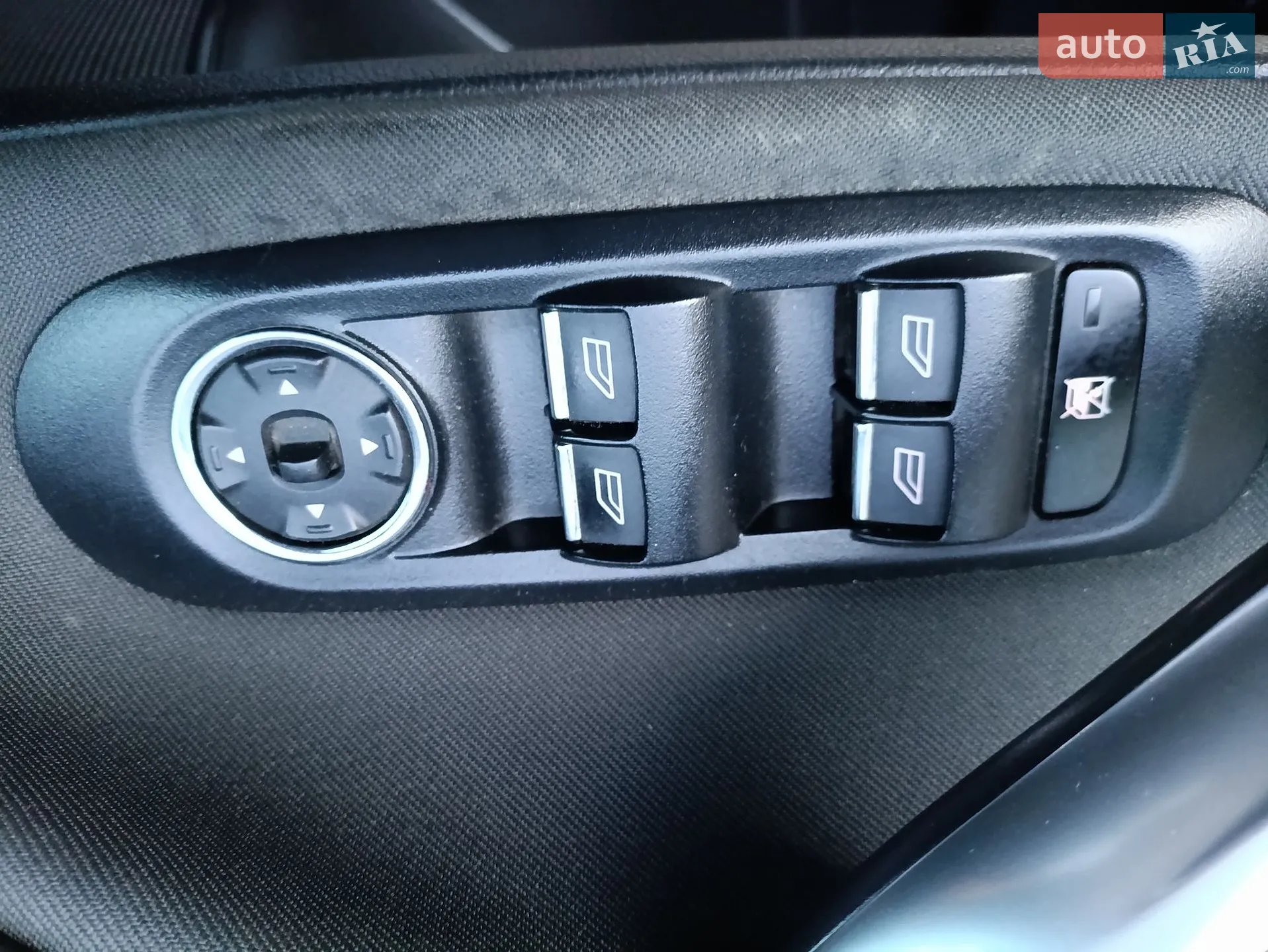 2011 Ford Mondeo - мініатюра 22