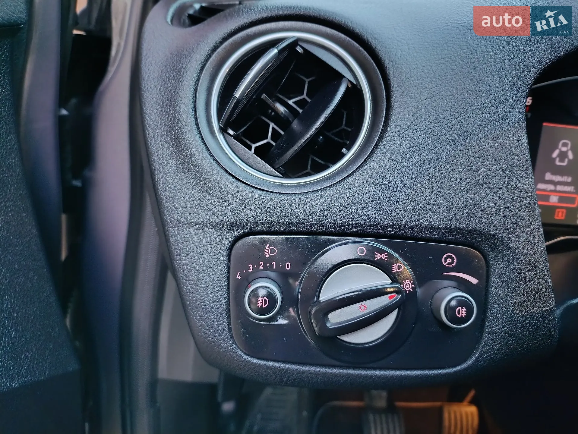 2011 Ford Mondeo - мініатюра 13